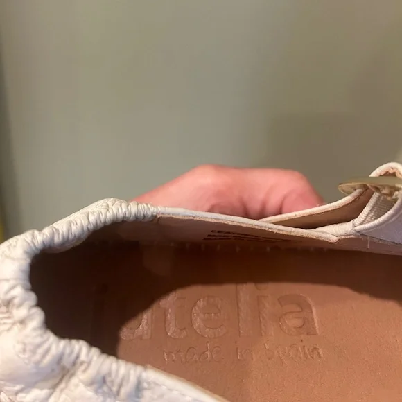 Jutelia Leather Mary Jane Espadrilles NWOT - Picture 7 of 9